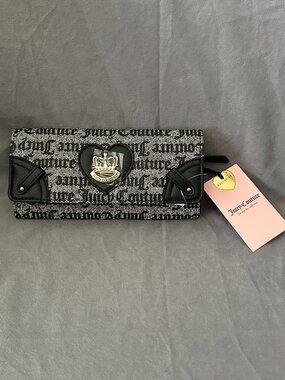 NWT Juicy Couture Black Beige Her Majesty Single Gusset Flap Clutch